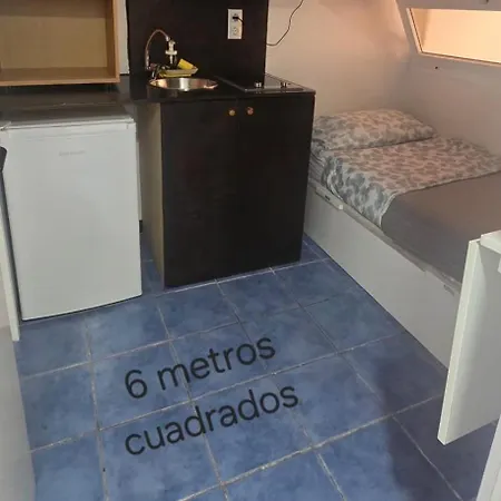 Cristina Con Bano Privado Y Mini Cocina Vandrerhjem Corralejo
